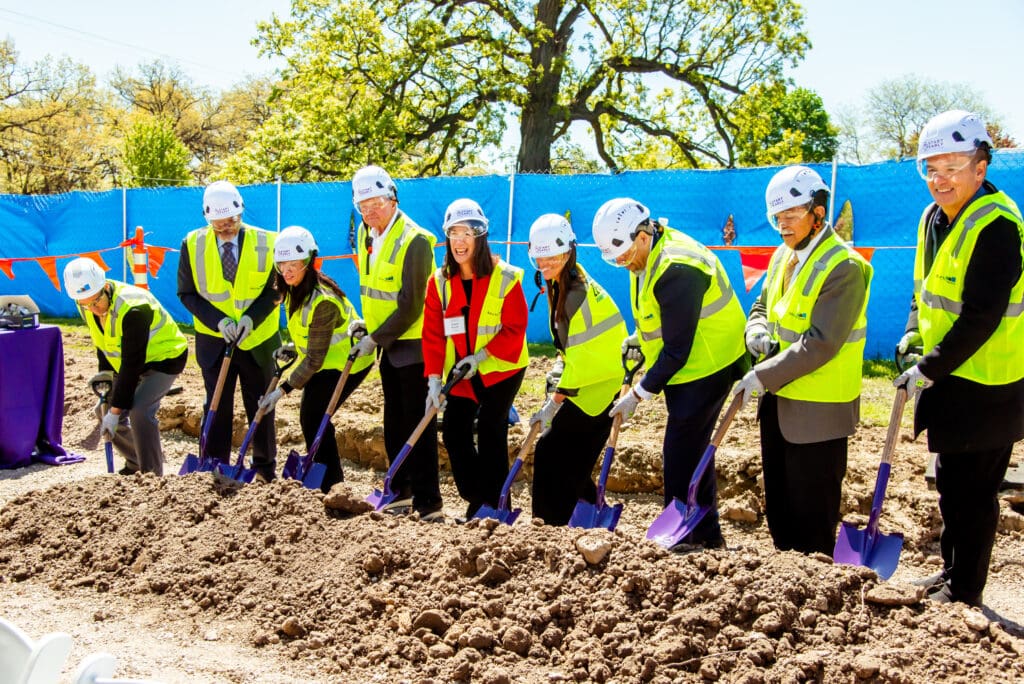 StartEarlyGroundbreakingQuicks-Shovel-Group-1024x684